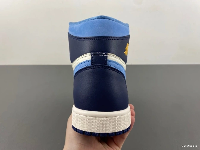 WMNS Air High FD2596-400 in OG First Flight Jordan 1 1014